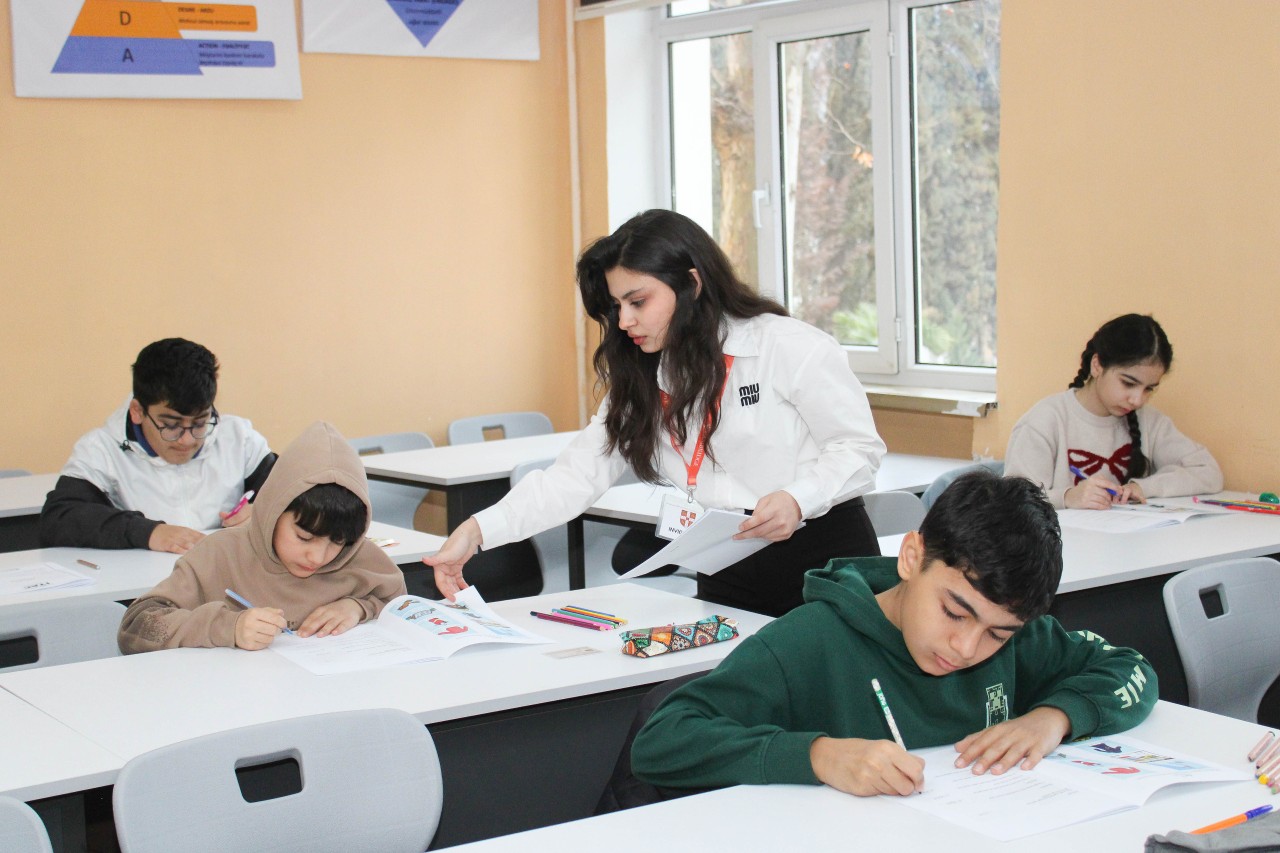 Mingəçevir Dövlət Universiteti regionun ən böyük İngilis dili Olimpiadasını keçirir - FOTOLAR